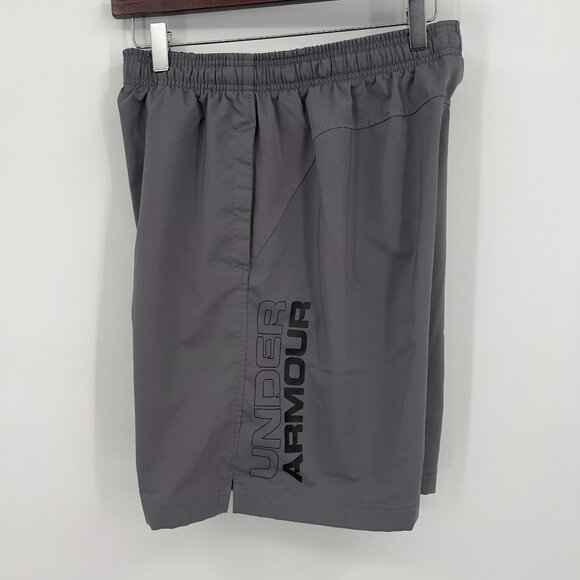 Under Armour Loose HeatGear Men's Athletic Shorts M Medium Gray - Picture 1 of 6